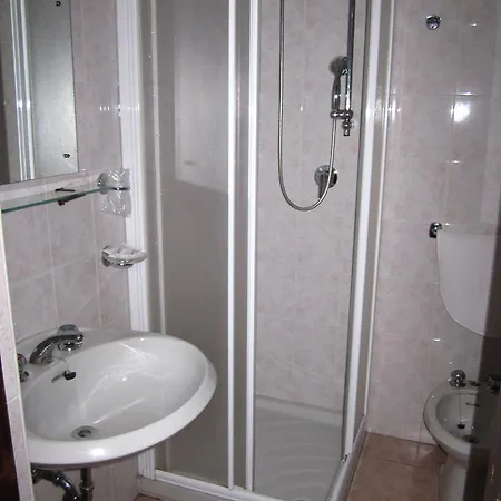 Modonesi 호텔 Boario Terme